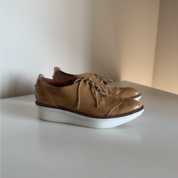Derek Lam 10 Crosby Grady Patent Leather Lace-Up Platform Oxfords - Picture 2 of 13